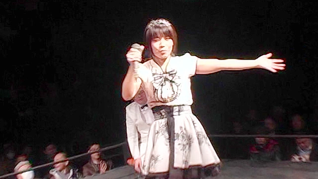 女子プロレスラー！爆乳ローションキャットファイト！！【上巻】