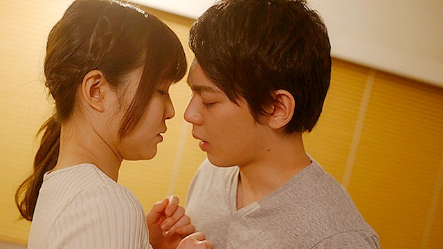 kiss mark