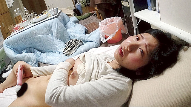 酔いつぶれた旦那さんのすぐ側で奥さんを寝取るThe BEST 2019.Mar-2019.Aug