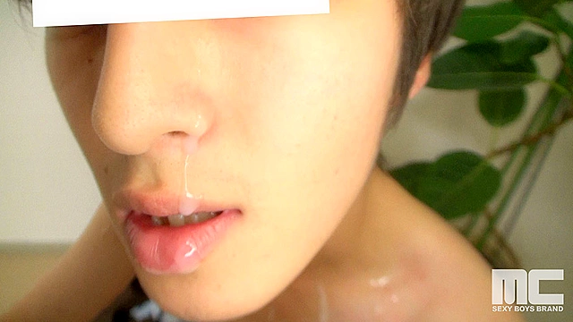色白ツル肌美少年瑛士がSっ気を出し責める！