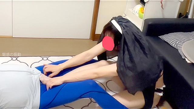 M女の“玩具の永衣”ちゃんに玩具にされた！ラップでぐるぐる巻きにされて電気アンマ敗北射精！ドM女子がなんでこんなに電気アンマ上手いんだ？
