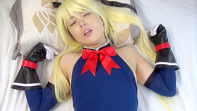 メタボおやじが、コスプレ美少女とハメ撮り援交 ○リー編