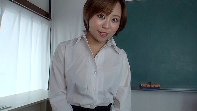 「童貞で性欲が止まりません！」と憧れの美人女教師に相談したらまさかのドエロ痴女で金玉すっからかんになるまでHなことをしてくれた！／亜矢