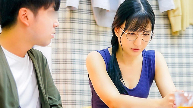 性欲処理専門セックス外来19 特別編 最終出勤まで中出し治療に挑む美人婚約者ナースに完全密着！~結婚を理由に引退。退職まで1ケ月~ 古川いおり