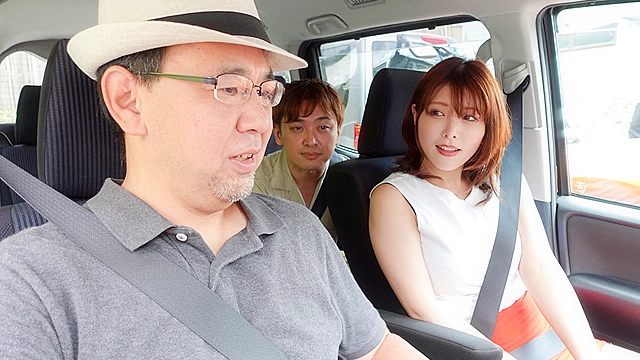美人で清楚な憧れのお義母さんがエロ下着好きな趣味を知ったオレは、、、もう我慢できなくて中出ししたい！！新村あかり