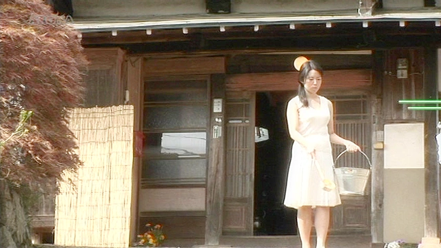 鄙びた田舎の若妻