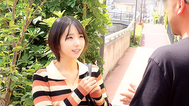 まだ学生のウブな素人美少女が初めての3Pガチ体験！？男子2人に全身を責められすぐにアヘアへ状態…生まれて初めてお口＆おま●こ埋める2本ち●ぽ同時挿入ww上下前後から極太ち●ぽをズブズブっ…「ダメぇ～おかしくなっちゃう」イキまくったあげくW生中出し