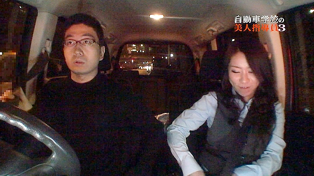 発見！教習中にフェラチオしてくれる自動車学校の美人指導員（3）