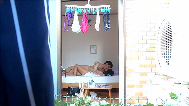 のぞき○撮 向かい部屋の人妻の不倫