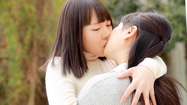 私のこと・・おヘンタイだと思いますか・・？／妹尾明香