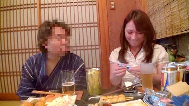 素人酔った人妻に生中出し036