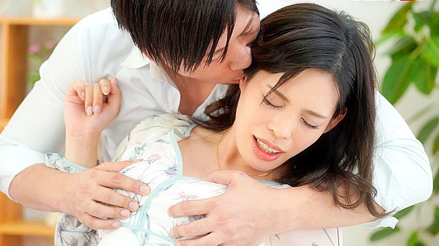 アラサーは、セックスで女の価値を上げる。 来栖すみれ 30歳 AVDEBUT