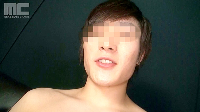 【足コキ言葉攻め絶頂射精】足でペニスをしごかれるドM野郎の視点で臨場感満点！