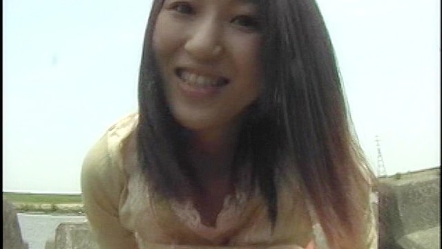 露出羞恥に膣液を垂らし、調○飼育でヨダレを垂らす女2