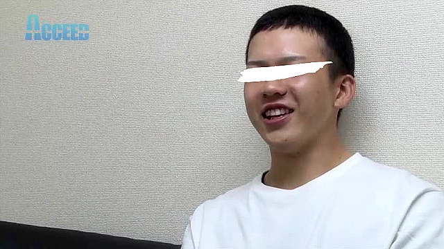 ヤンチャ系坊主少年亮輔秘蔵初撮りオナニー