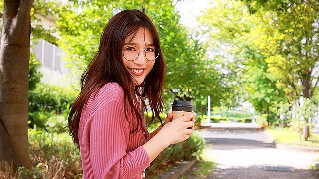 円熟したエロテクとむき出しの本能で精子貪り尽くす。今一番、スケベで卑猥な女。 古川いおり