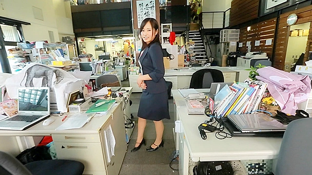 SOD宣伝部 入社2年目 浅野えみ 絶対ナイショのプライベートに勝手にお邪魔 業務時間外にも関わらず、浅野に入社以来最大に恥ずかしすぎる業務命令を下しましたっ！！