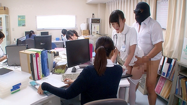－セックスが溶け込んでいる日常－ 病院生活で「常に性交」ナース