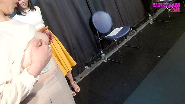 美人母乳ママさん大集合！巨乳モミモミ乳搾りSEX 完全版