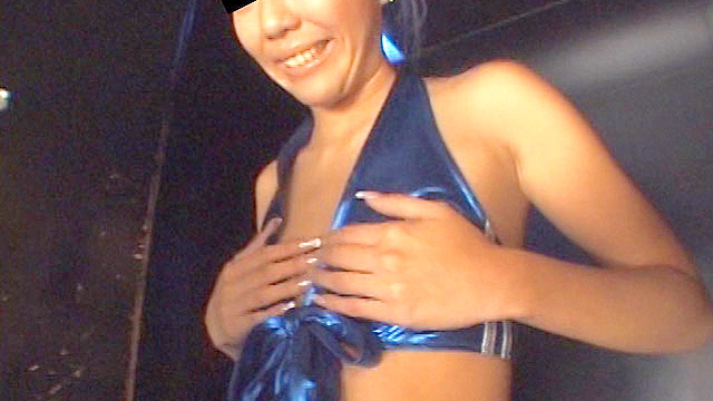 クラブのお姉さんをおっぱいナンパしちゃいました。