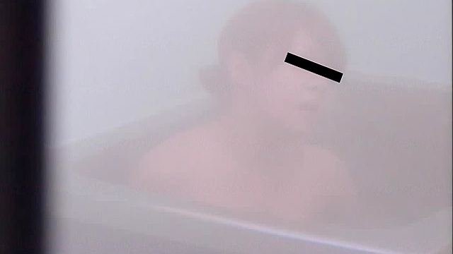 女子○生友人が寮で風呂○撮
