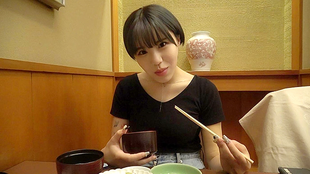 イチャイチャ二人きり生ラブホお泊まり会 藤子みお