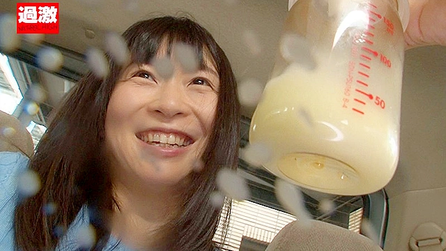初母乳大噴射イキ 羽月希