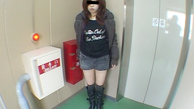 女性専用履き潰し靴収集家17