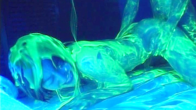 BLACK LIGHT LOTION FUCKブラックライトローションファック