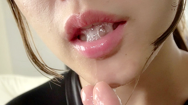 激オススメ女優 星あめりチャンの指フェラ舌ベロ観察のどちんこ触りプレイ！