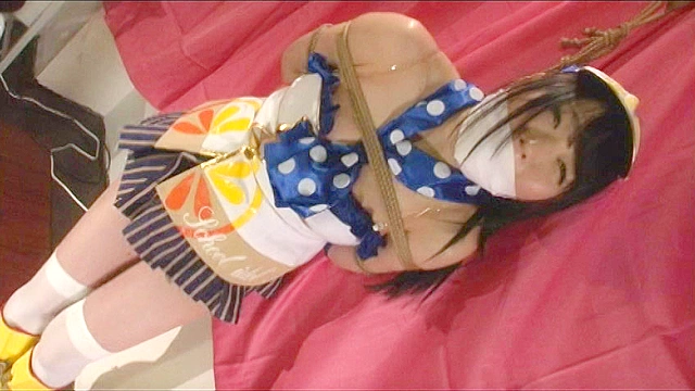着衣でDID 縛られて逃げられない猿ぐつわの娘たち