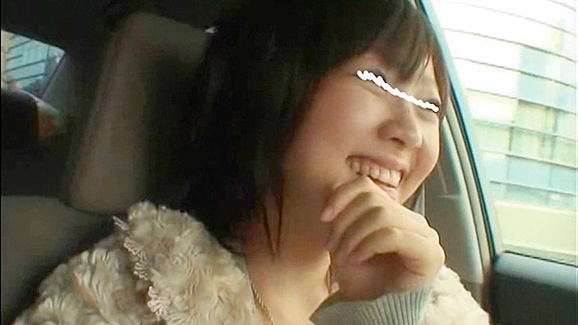 ガマンの限界！車内おしっこ