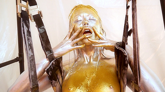 METALLIC BODY PAINTING 004