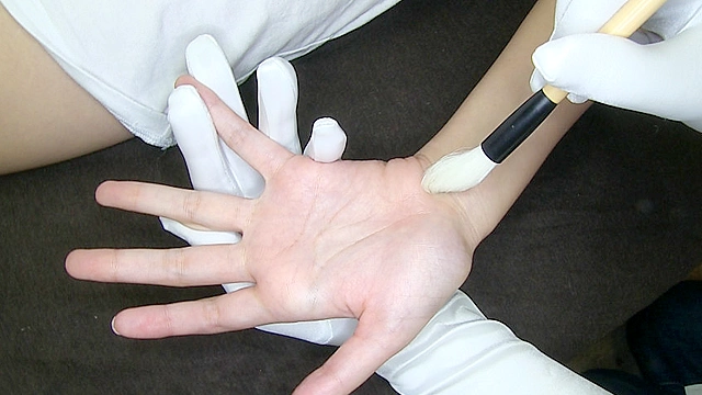 くすぐり パンティーマッサージ