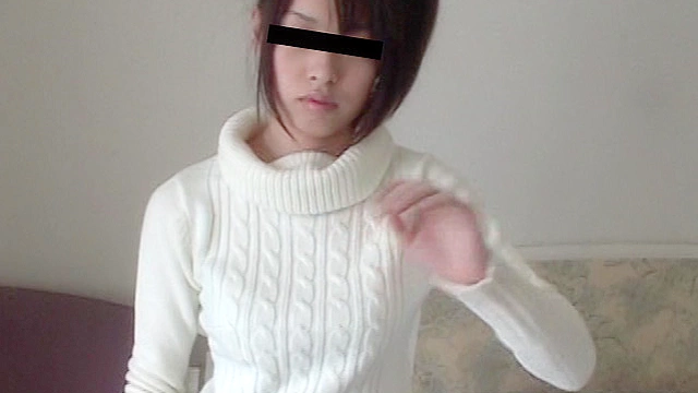 パンツァー投稿映像 汚れ下着フェチ。 彼女達の秘かな愉しみを、ホテルの一室で接写。