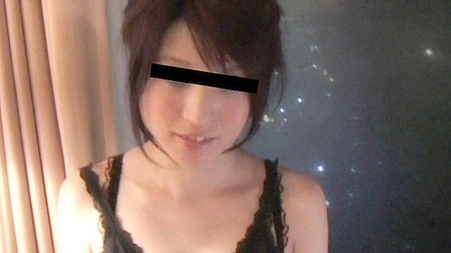 パンツァー投稿映像 汚れ下着フェチ。 彼女達の秘かな愉しみを、ホテルの一室で接写。