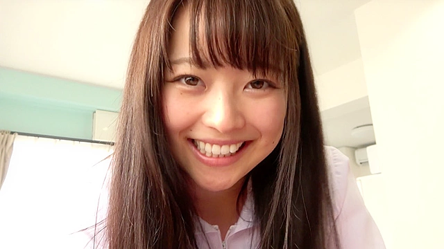 大人気女優 宮沢ちはるチャンの歯磨き＆唾飲ませ＆乳首舐め手コキ！！！