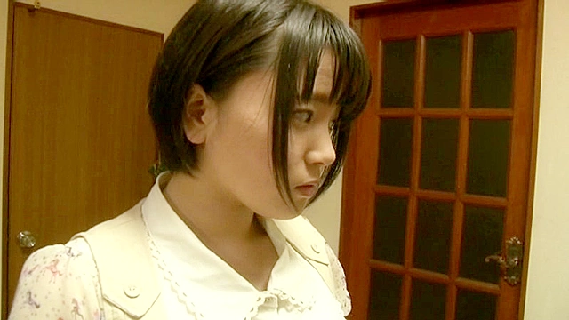 義父のすご～くいやらしい接吻のトリコになった若妻