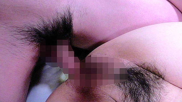 背徳の親子糞「うんこ出ちゃうでしょ…そんなに母さんの臭いお尻の穴拡げたら」大滝美香子