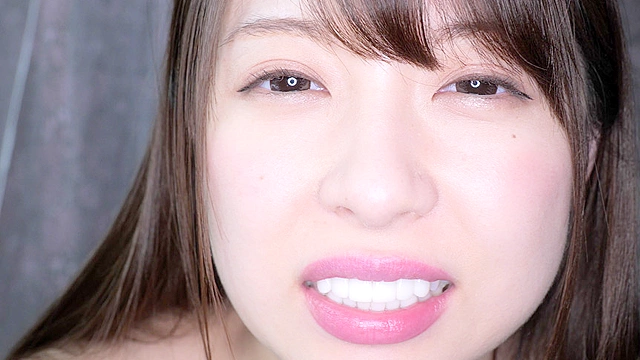激カワ女優 あおいれなチャンの口内・のどちんこ動画！乳首オナニー付き！