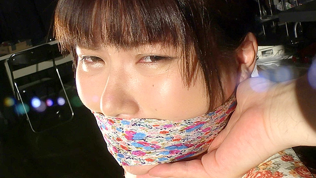 縄の淫花 有加里ののか