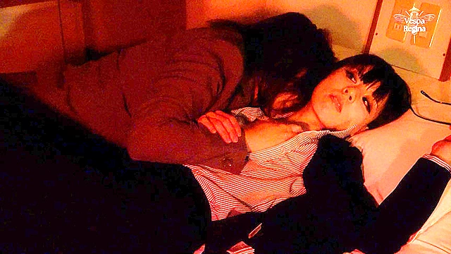 【レズ後輩をホテルに誘った結果…】緊○失禁浣腸イマラ・生意気女上司マゾ堕ち調○ シーン1