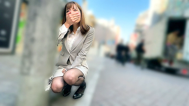 素人美少女とリモコンバイブお散歩9ー黒パンストOL編ー「もう我慢できません…／／」人ごみの中、黒パンスト美脚ガクブル震わせイキまくってしまうOLたち！人生初の羞恥プレイでまさかのエロスイッチオン！車移動中も大胆カーオナニー！最後はホテルで心行くまで生セックス！