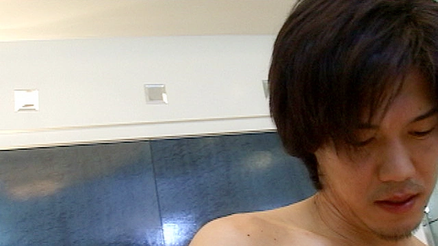 素朴系青年しょうくんとギャル系女優との初絡み！