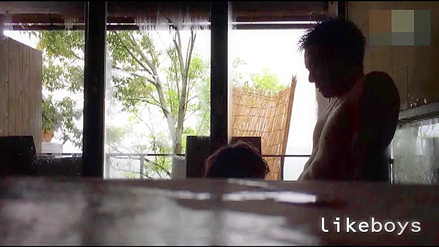 HAJIMEクンのプライベートSEX！01