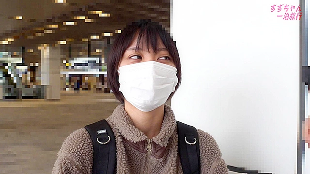 ちょっとエッチな普通の女の子・こはるちゃん21歳＆すずちゃん21歳と一泊旅行