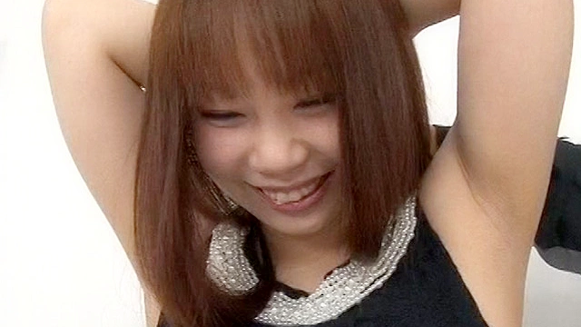 恥ずかしすぎる脇の下 ～汗ばむワキの下をガチンコ羞恥チェック～ DX4時間