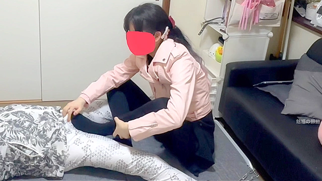 初登場の超逸材！スレンダーS女Ainaちゃんのベッド拘束電気アンマ地獄！