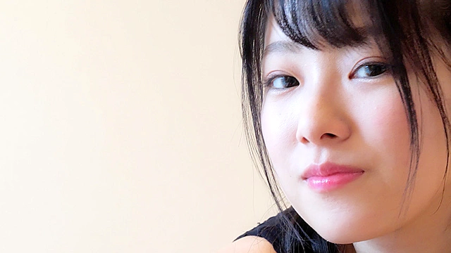 【M男くすぐり】ミニマム人気女優 平 花ちゃんのゆび筆くすぐり地獄！