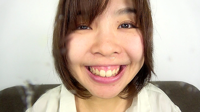 素人娘ゆうこちゃんの鼻観察・くしゃみ鼻水＆鼻観察・くしゃみ鼻水 藤にいな 2本セット